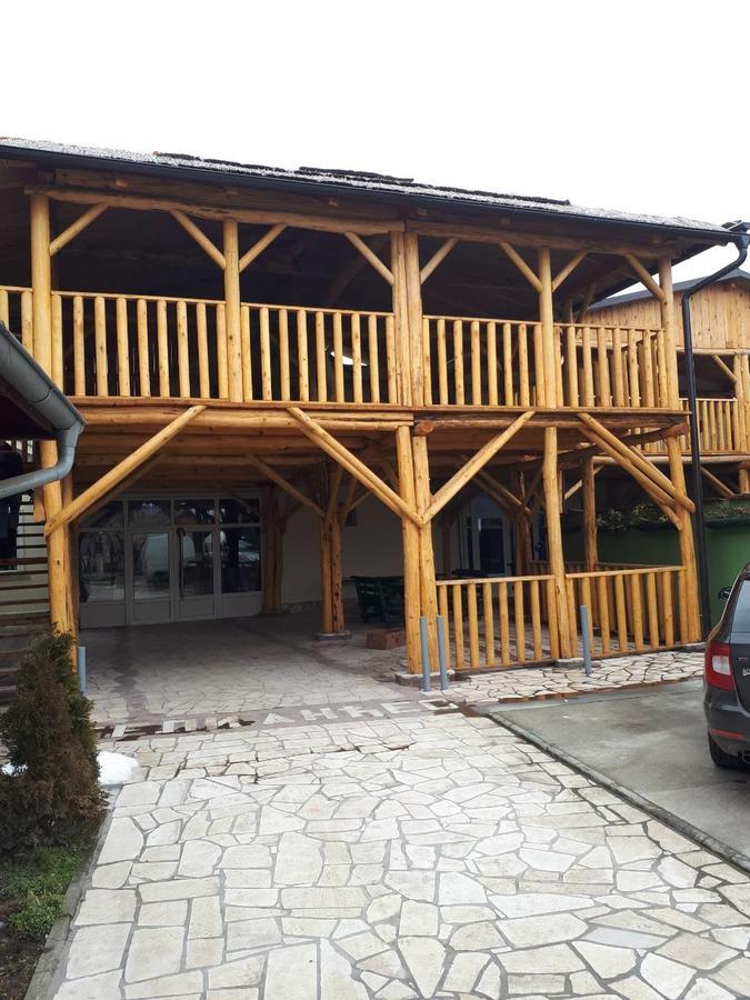 B&B Beli Andjeo Σρέμσκα Μιτρόβιτσα Εξωτερικό φωτογραφία